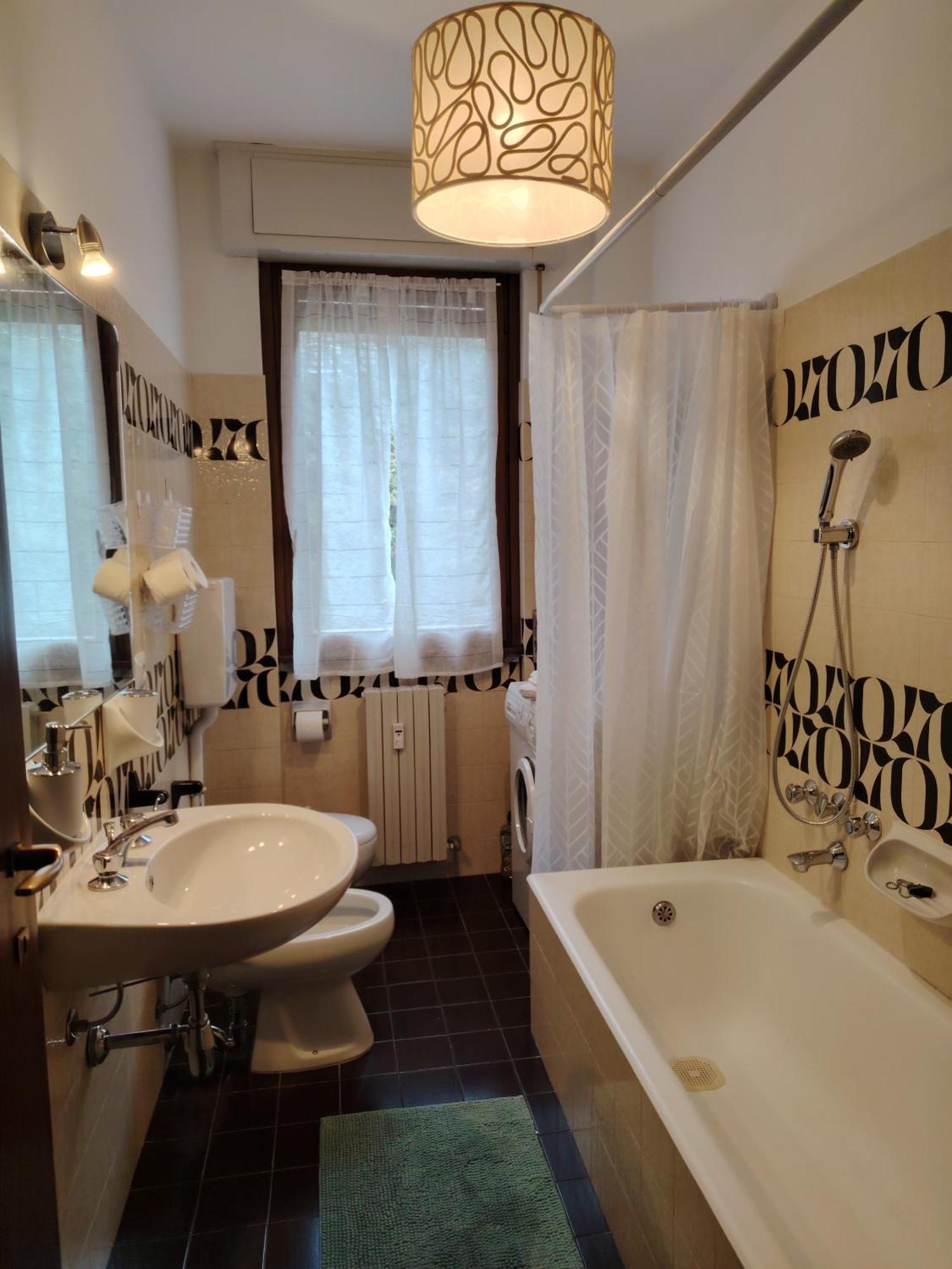 Appartement La Casa Di Camilla à Perledo Extérieur photo